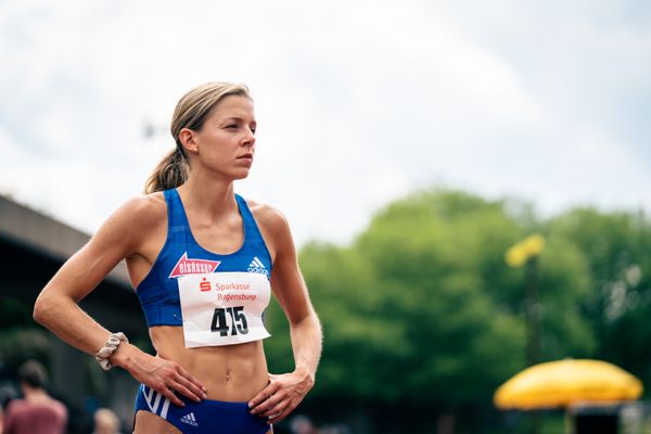 Lisa Sophie Hartmann (VfL Sindelfingen) ueber 400m am 04.06.2022 waehrend der Sparkassen Gala in Regensburg